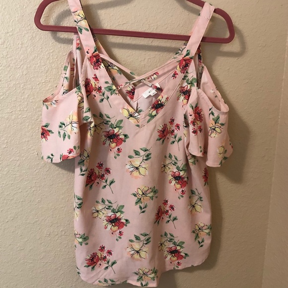 mine Tops - Pink floral cold shoulder top